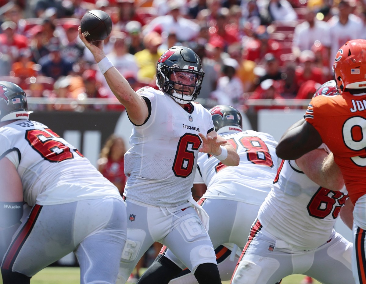 Baker Mayfield passes for 317 yards and a touchdown to lead the Buccaneers past the Bears in Week 2.